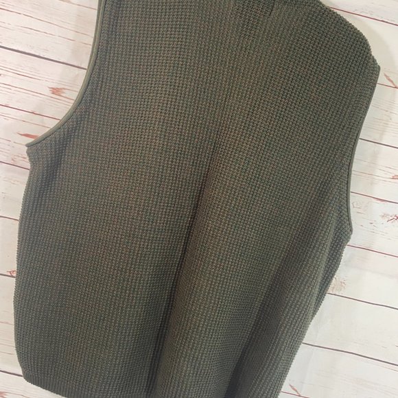 SOLD Eddie Bauer 100% Cotton Woven 4 Button Sweater Vest NWOT - Picture 2 of 7